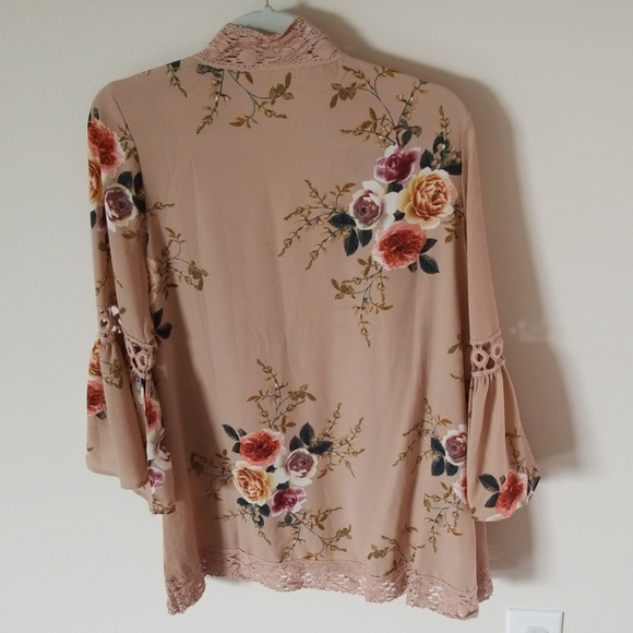 Entro Lightweight Cover - Picture 3 of 4